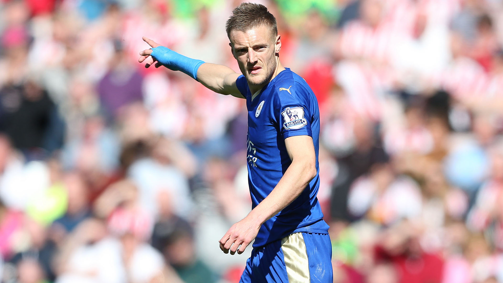 Mahrez? Que nada! Para os jornalistas, Vardy &eacute; o jogador do ano na Inglaterra