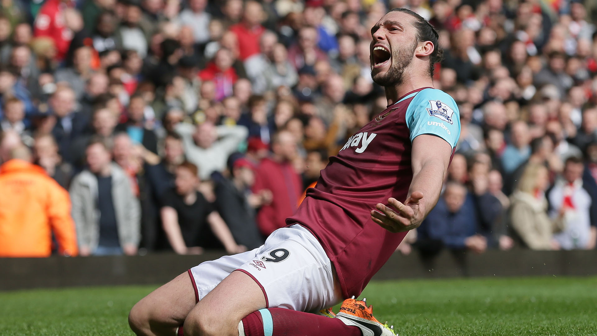 Ingresso barato, mais torcida: West Ham esgotou carn&ecirc;s de temporada para 2016/17