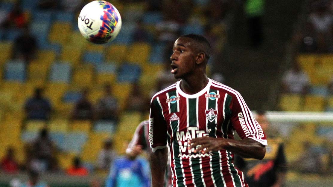 [Entrevista] Gerson: &ldquo;Jogar com Neymar na Olimp&iacute;ada est&aacute; fazendo todos correrem mais&rdquo;