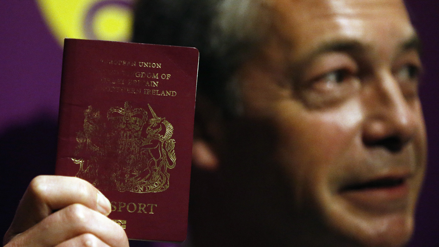 Nigel Farage, l&iacute;der do Partido da Independ&ecirc;ncia do Reino Unido (Foto: AP)