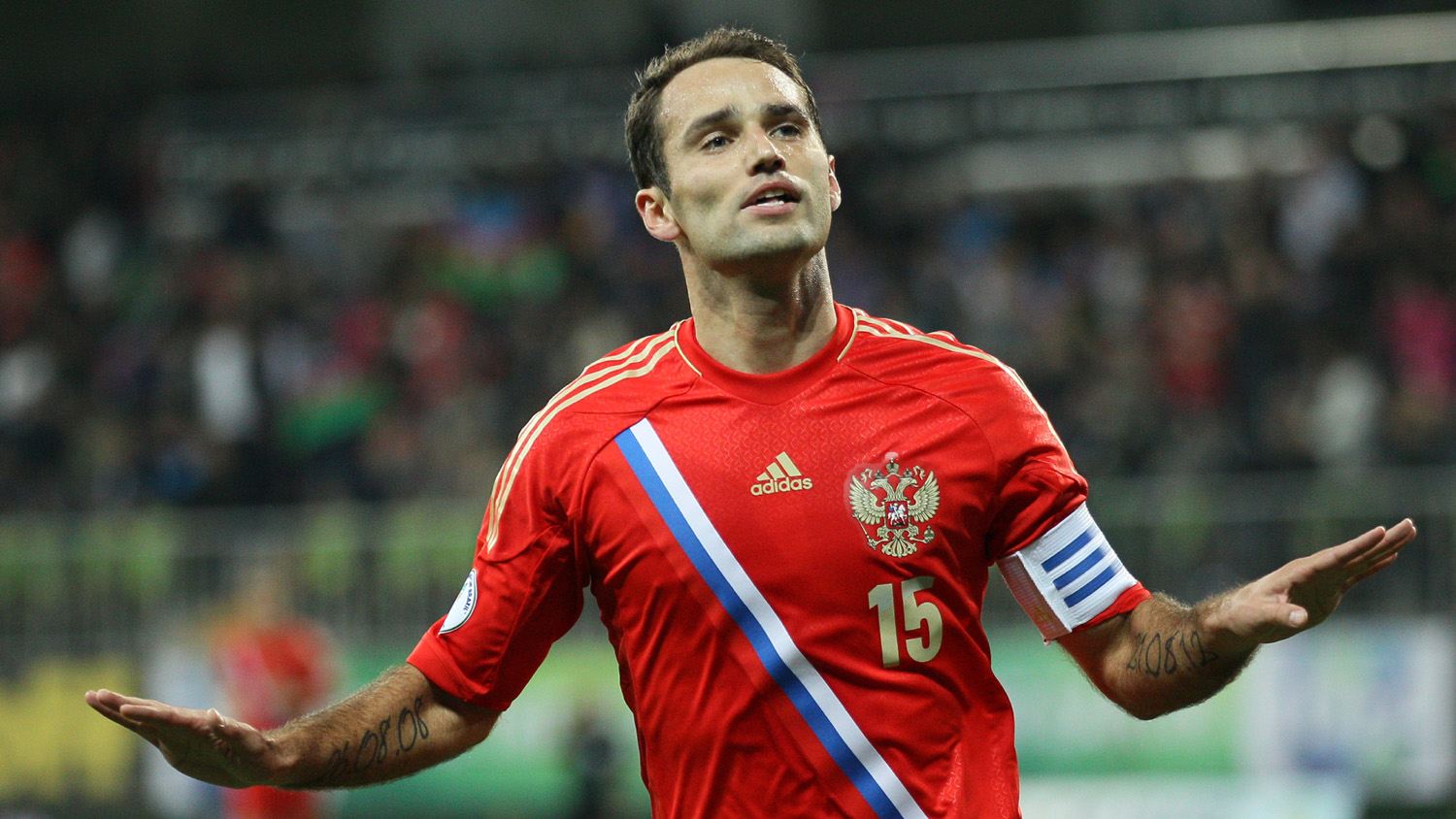 Roman Shirokov, capit&atilde;o da R&uacute;ssia (Foto: AP)