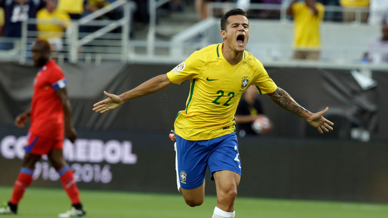 Em goleada que soou como obriga&ccedil;&atilde;o, a atua&ccedil;&atilde;o de Coutinho foi o ponto alto para o Brasil