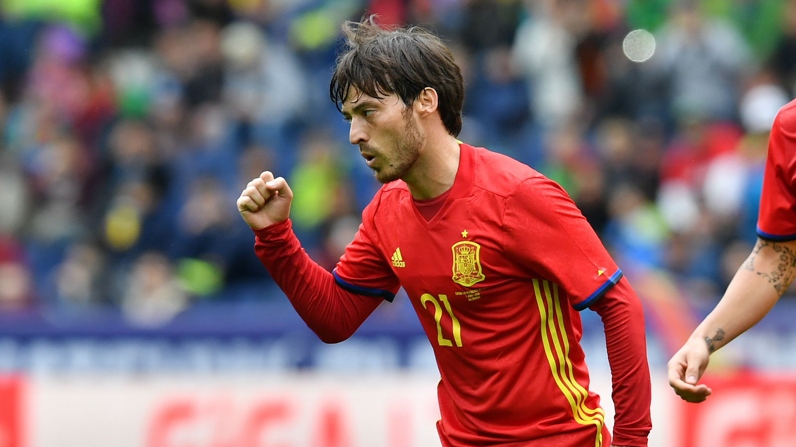 &ldquo;Perfeita&rdquo; &eacute; a melhor defini&ccedil;&atilde;o poss&iacute;vel para esta cobran&ccedil;a de falta de David Silva