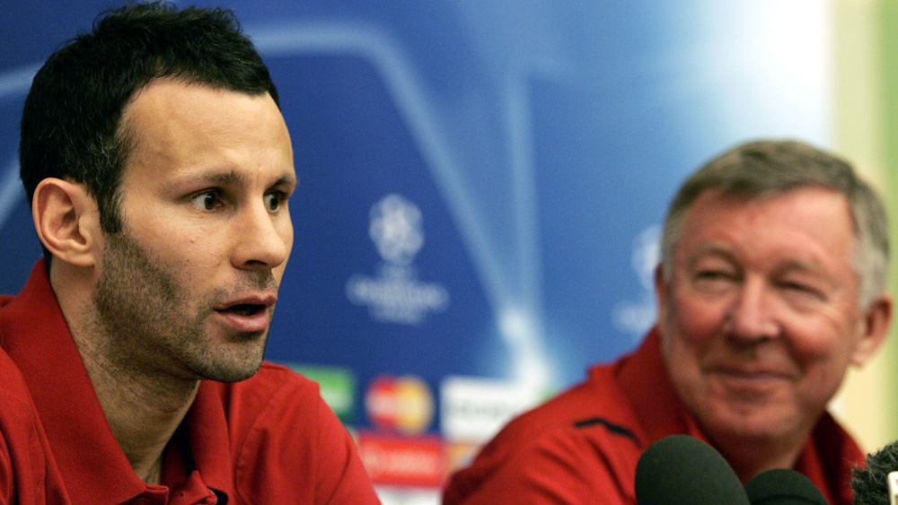Ferguson: &ldquo;&Eacute; a hora de Giggs se virar sozinho, ir l&aacute; fora e aceitar o desafio&rdquo;