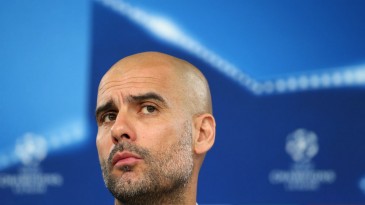 Delph: “Aprendi mais com Guardiola em três semanas que em toda minha carreira”