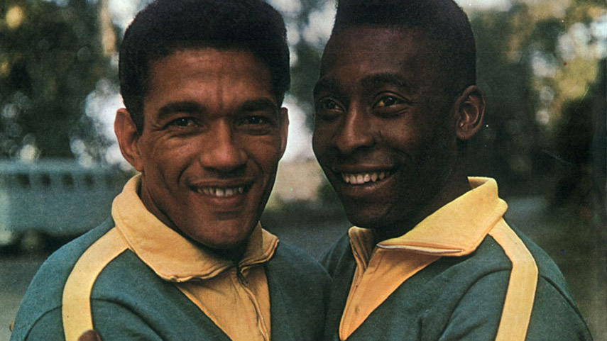 As Copas em 12 de julho: Pel&eacute; e Garrincha jogam juntos na Sele&ccedil;&atilde;o pela &uacute;ltima vez