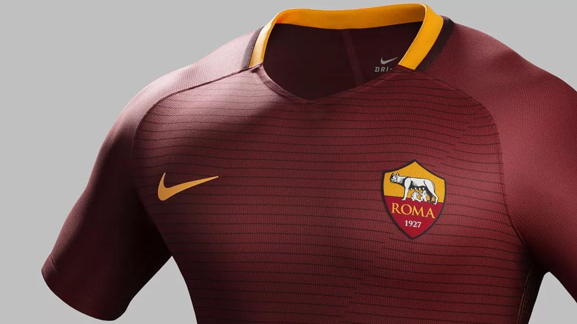 A cidade de Roma &eacute; muito bonita, mas voc&ecirc; j&aacute; viu o novo uniforme do clube?