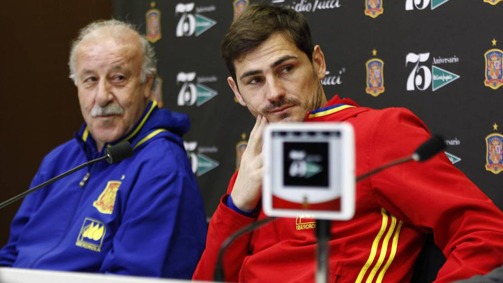 Del Bosque: &ldquo;Comuniquei a todos os jogadores sobre minha sa&iacute;da, menos a Casillas&rdquo;