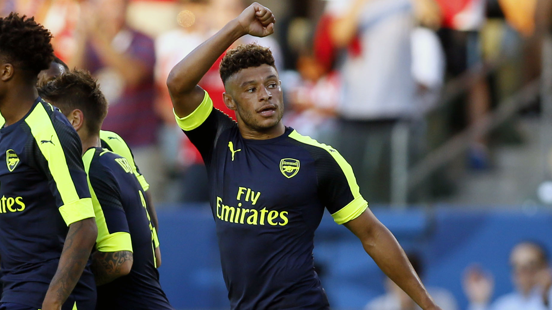 Chamberlain marcou um belo gol na vit&oacute;ria do Arsenal sobre o Chivas Guadalajara
