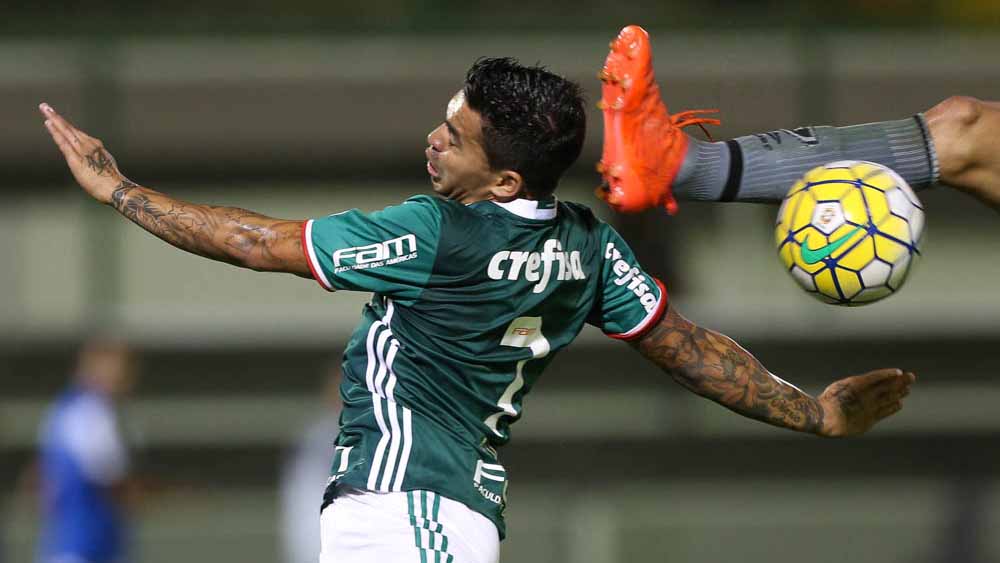 Palmeiras sai da lideran&ccedil;a, mas tem que se preocupar mesmo &eacute; com o paradeiro do seu futebol