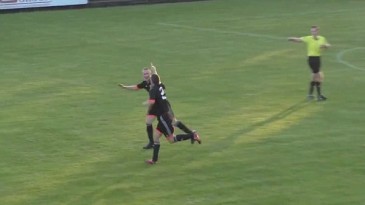 [Vídeo] Lateral direito de time escocês marca hat-trick que deixaria Messi orgulhoso