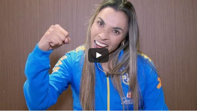 [V&iacute;deo] Marta solta a voz para cantar Ivete Sangalo e tamb&eacute;m manda bem no sertanejo