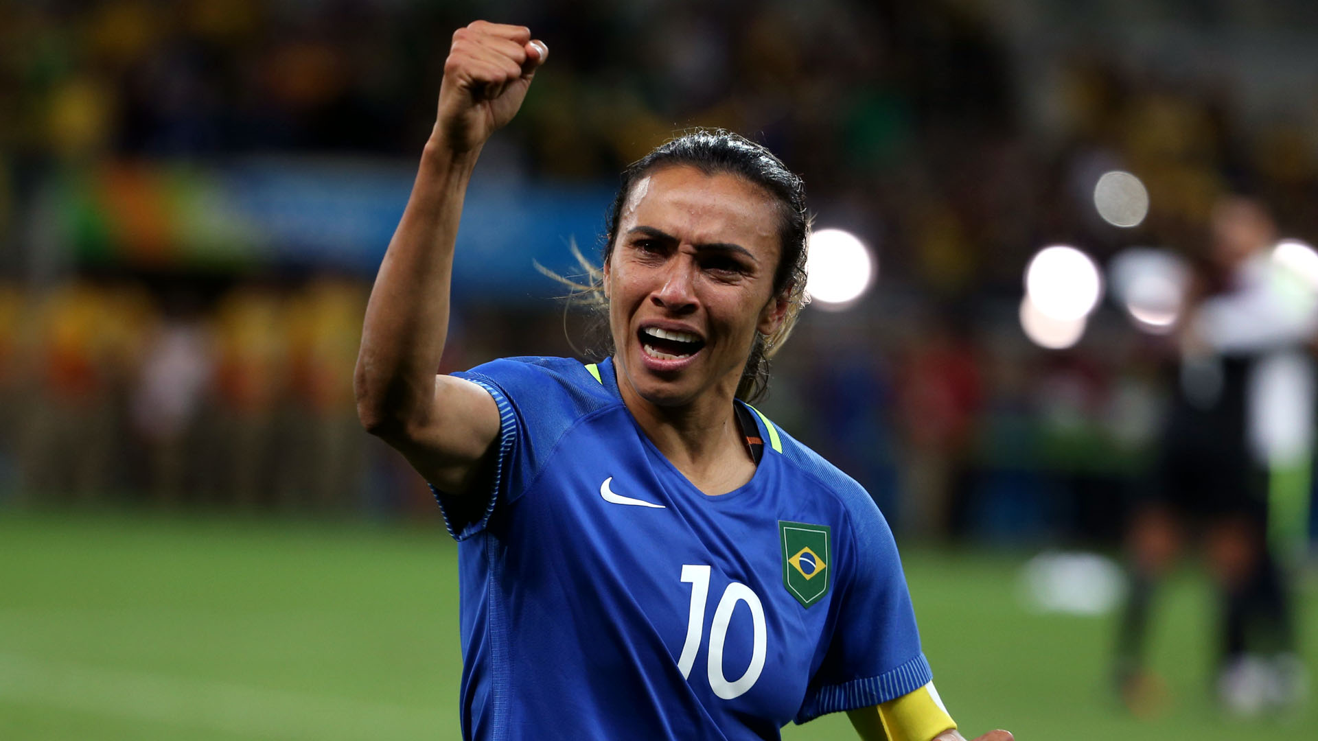 Marta vibra muito: Braisl classificado &agrave; semifinal do Rio 2016 (AP Photo/Eugenio Savio)