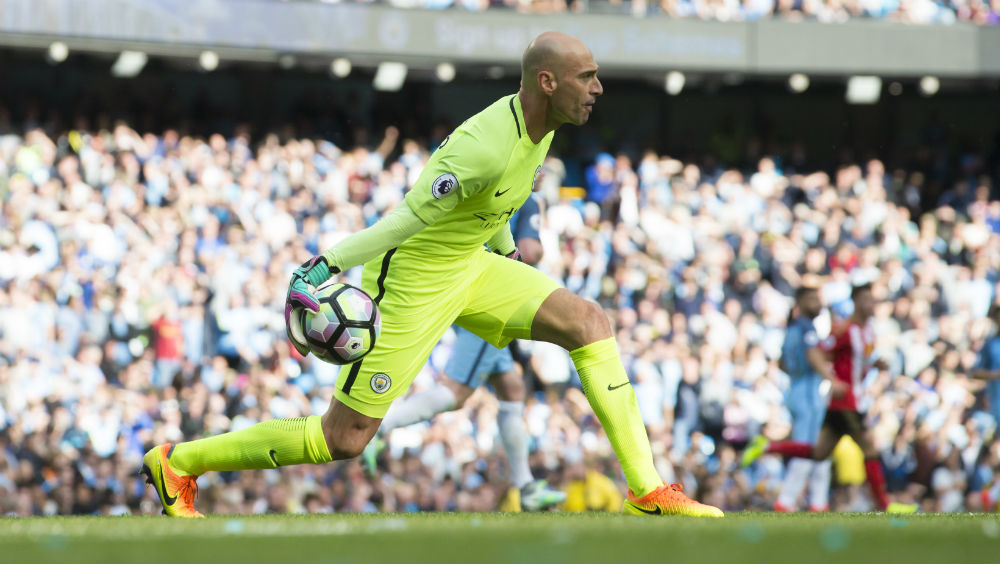 Willy Caballero chega ao Southampton com um curioso contrato de um m&ecirc;s, ap&oacute;s as les&otilde;es de dois goleiros