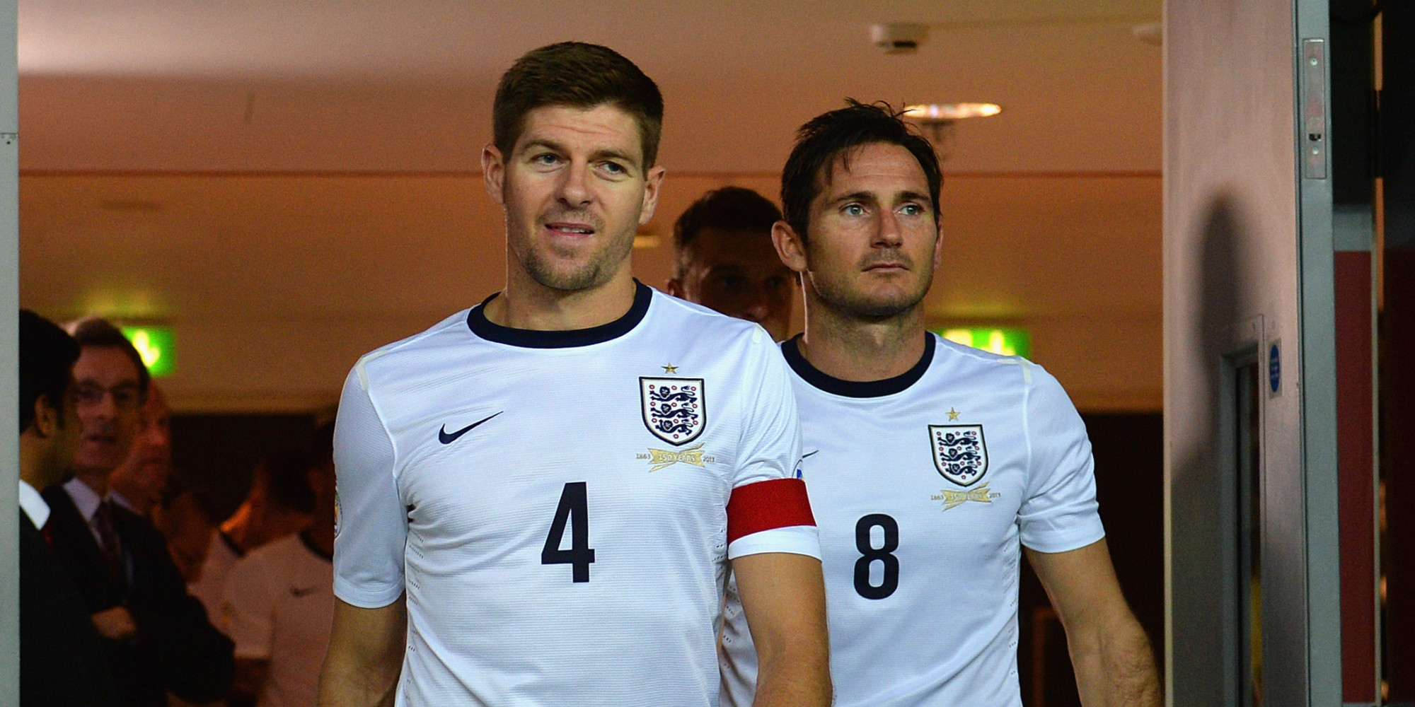 Gerrard foi melhor que Scholes e Lampard? Para Noble, capit&atilde;o do West Ham, sim
