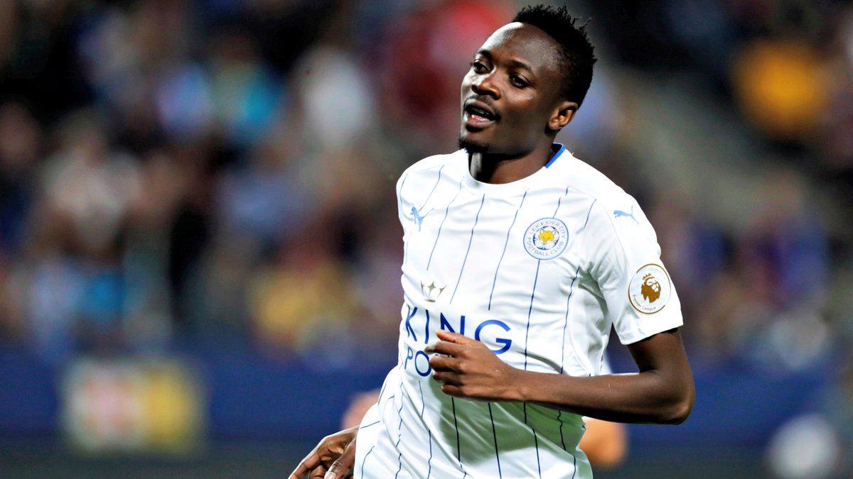 O Leicester encarou o Barcelona e, apesar da derrota, Musa mostrou a que veio