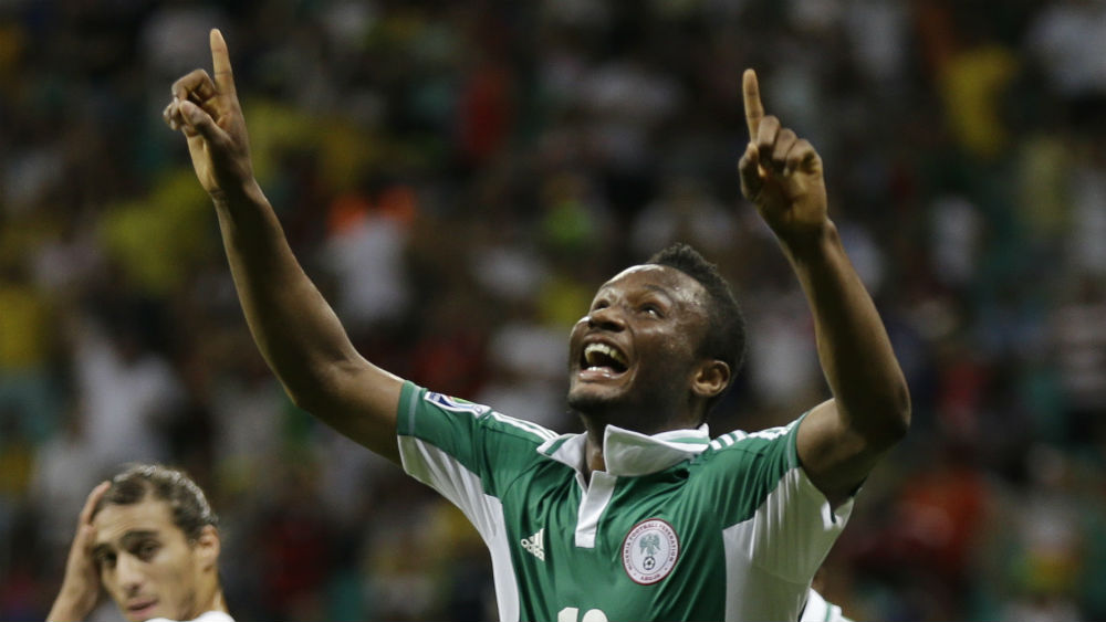 Obi Mikel. Miss&atilde;o: liderar a Nig&eacute;ria (Foto: AP)