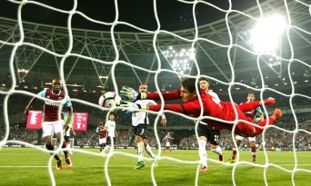 O primeiro vexame no Estádio Olímpico: De novo, West Ham cai nas preliminares da Liga Europa