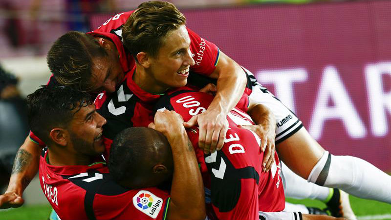 Deyverson: o brasileiro que foi do Mangaratibense a vencer o Barcelona no Camp Nou