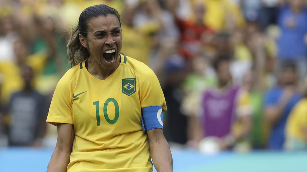 Brasil come&ccedil;a novo ciclo ol&iacute;mpico com uma pintura de Marta contra a Fran&ccedil;a