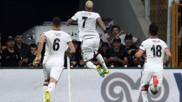 Quaresma anotou um golaço de falta em novo empate do Besiktas