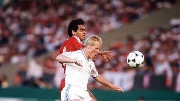 O sábado foi especial para Benfica e PSV, quebrando recordes dos tempos de Eusébio e Koeman