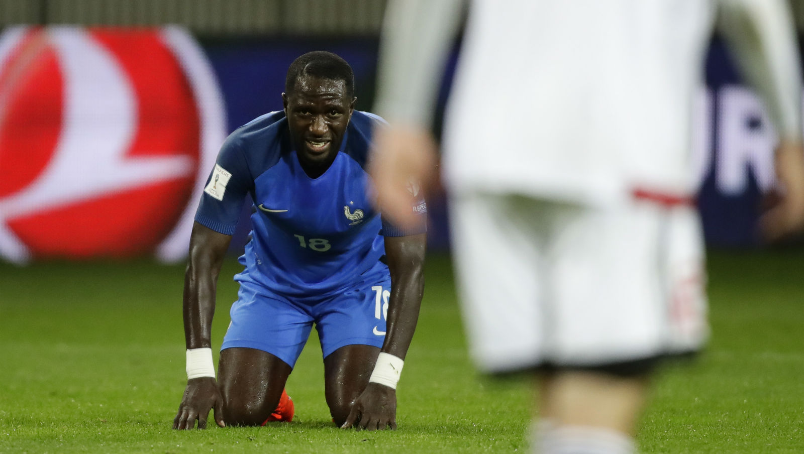 Faltou sorte, mas tamb&eacute;m compet&ecirc;ncia, e a Fran&ccedil;a s&oacute; empatou contra Belarus