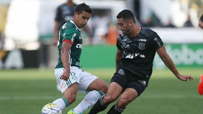Com jogos ao mesmo tempo, rodada foi emocionante para os l&iacute;deres (e &oacute;tima para o Palmeiras)