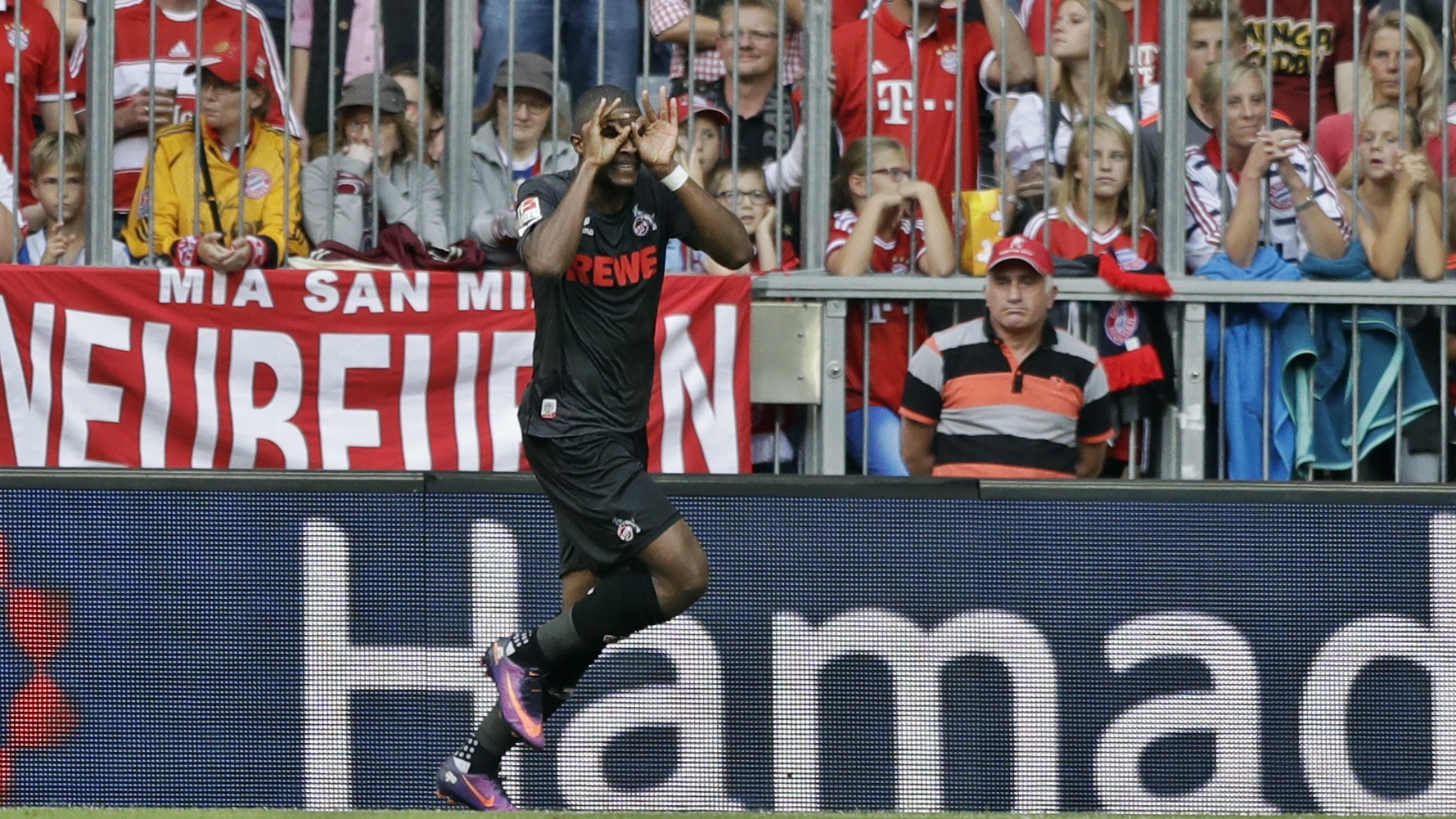 Bagun&ccedil;a de Modeste na defesa do Bayern faz os b&aacute;varos trope&ccedil;arem na Bundesliga