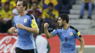 Camisa do Uruguai em jogo: atletas da seleção proíbem federação de usar seus direitos de imagem