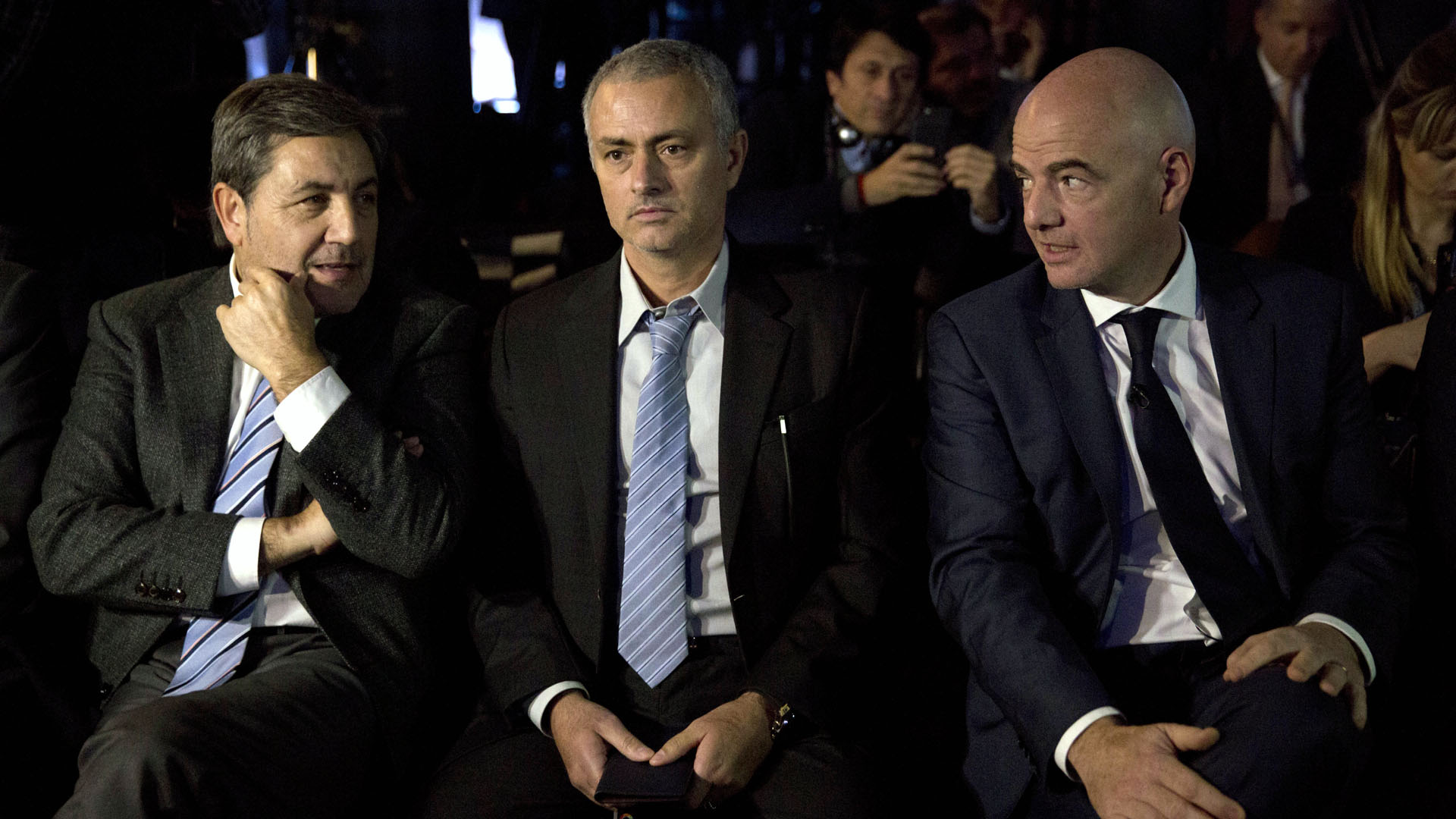 Infantino: &ldquo;Precisamos de pessoas como Mourinho no futebol&rdquo;
