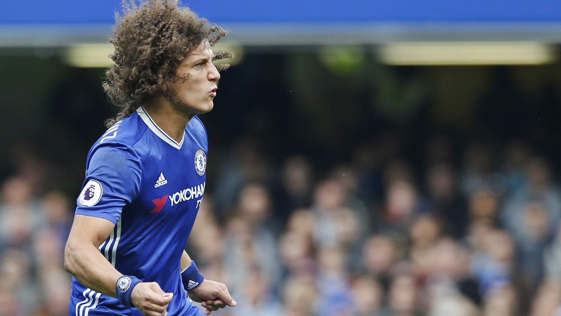 Gary Neville diz que David Luiz &eacute; perfeito para o Chelsea, que n&atilde;o precisa mais de Terry