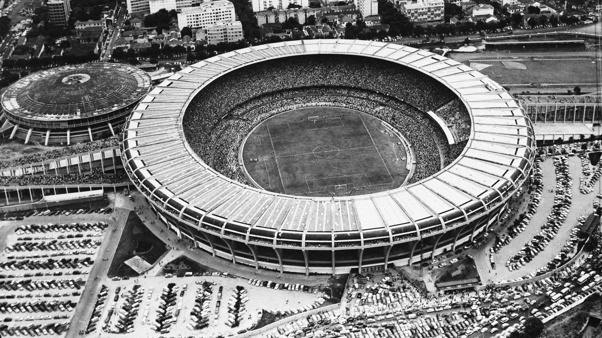Mitos do futebol: &ldquo;Antigamente, os est&aacute;dios estavam sempre lotados&rdquo;
