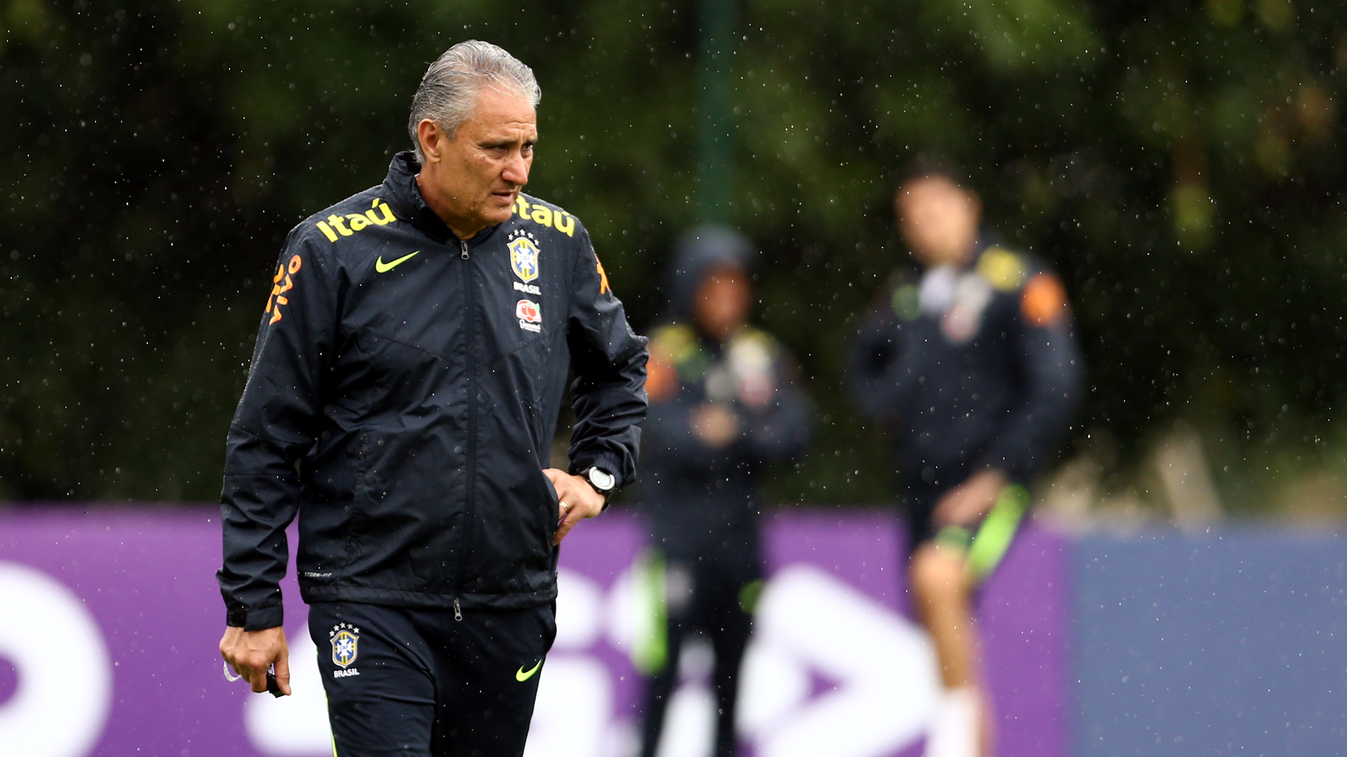 Uma lista cheia de novidades: Veja os convocados aos pr&oacute;ximos amistosos da Sele&ccedil;&atilde;o