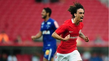 Inter suspirou fundo e encheu os colorados de esperança com um gol mágico