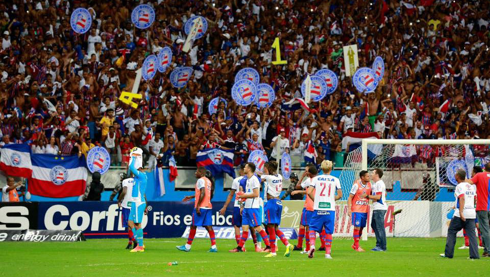 O Bahia se agiganta, o Vasco cambaleia e o N&aacute;utico se agarra &agrave;s esperan&ccedil;as na luta pelo acesso