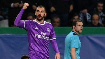 Parlamentares escoceses pedem renúncia de deputado porque… ele foi bandeira na Champions