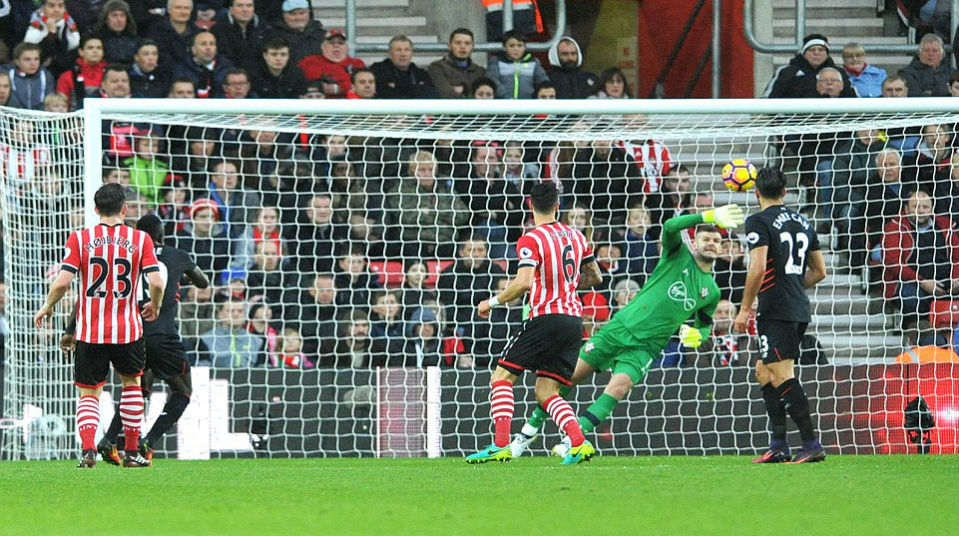 O Liverpool martelou, mas parou em uma excelente atua&ccedil;&atilde;o defensiva do Southampton