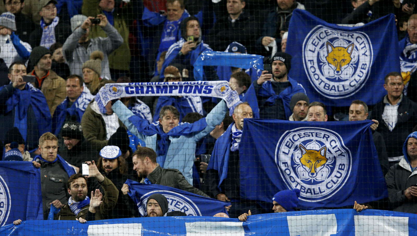 Leicester vence mais uma na Champions e, al&eacute;m da classifica&ccedil;&atilde;o, tamb&eacute;m garante a lideran&ccedil;a