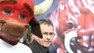 Depois de acordo com o Milan ruir, Rangnick pede demissão da Red Bull e quer voltar a ser técnico