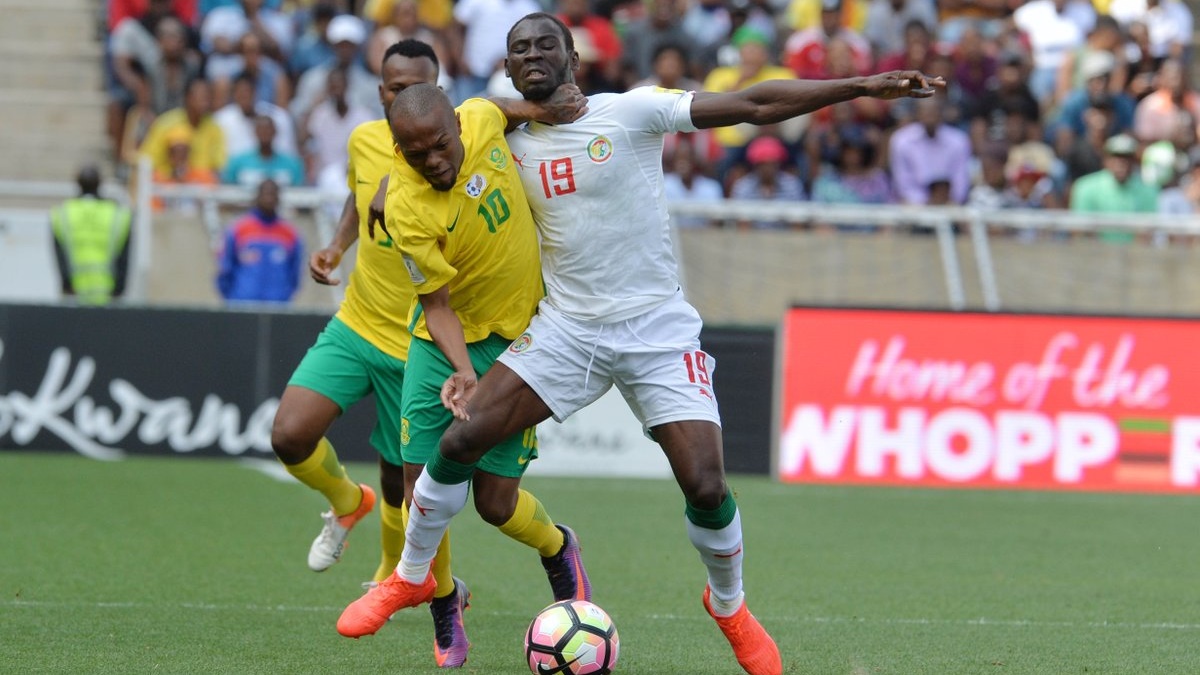 P&ecirc;nalti absurdo e ataque ineficiente levam Senegal &agrave; derrota diante da &Aacute;frica do Sul