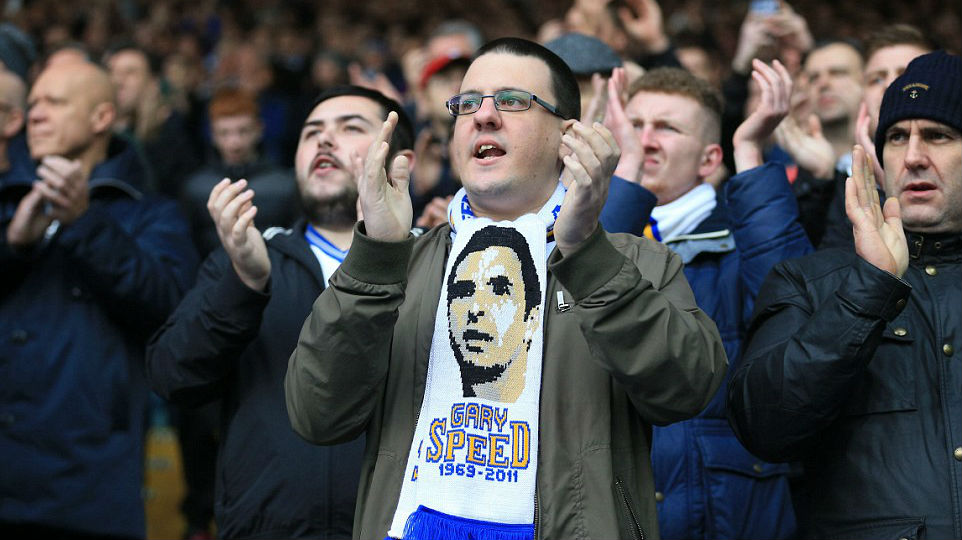 Nos cinco anos da morte de Gary Speed, Leeds e Newcastle se uniram para relembrar o &iacute;dolo