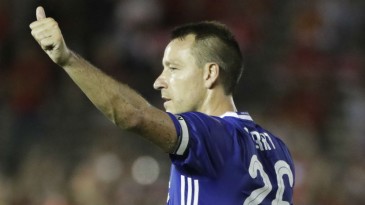 Terry: “Se eu não voltar a ser titular, significa que continuamos ganhando jogos”
