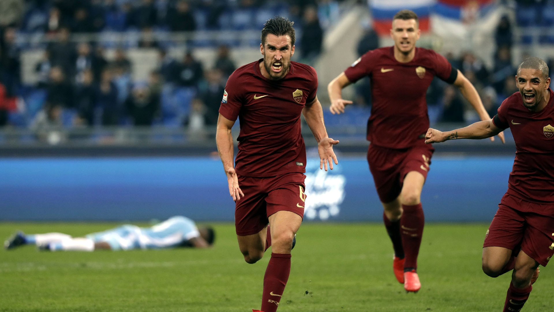 Roma aproveitou erros da Lazio com talento do seu meio-campo