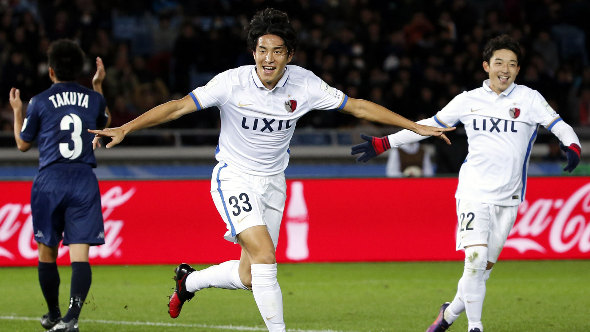 Esquentado e goleador, Mu Kanazaki decidiu na virada do Kashima Antlers sobre Auckland