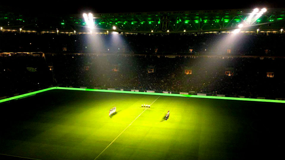 Foi impactante o minuto de sil&ecirc;ncio da Juventus em lembran&ccedil;a &agrave; Chapecoense