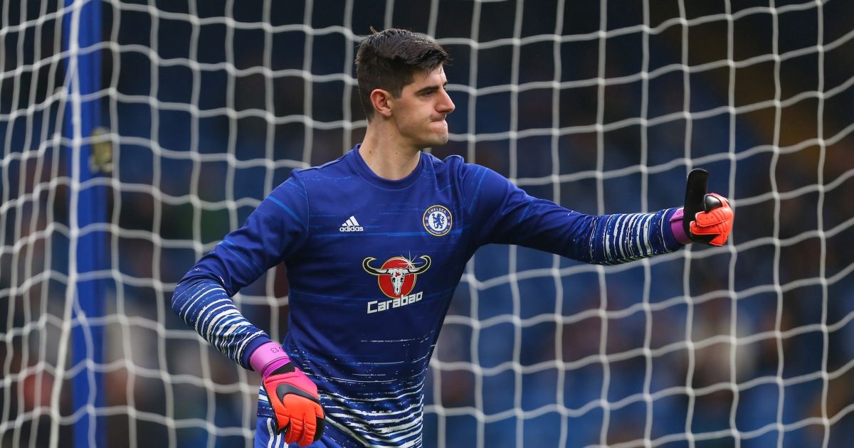 Goleiro artilheiro &agrave; vista: em treino, Courtois mostra que sabe tamb&eacute;m fazer gola&ccedil;o de falta