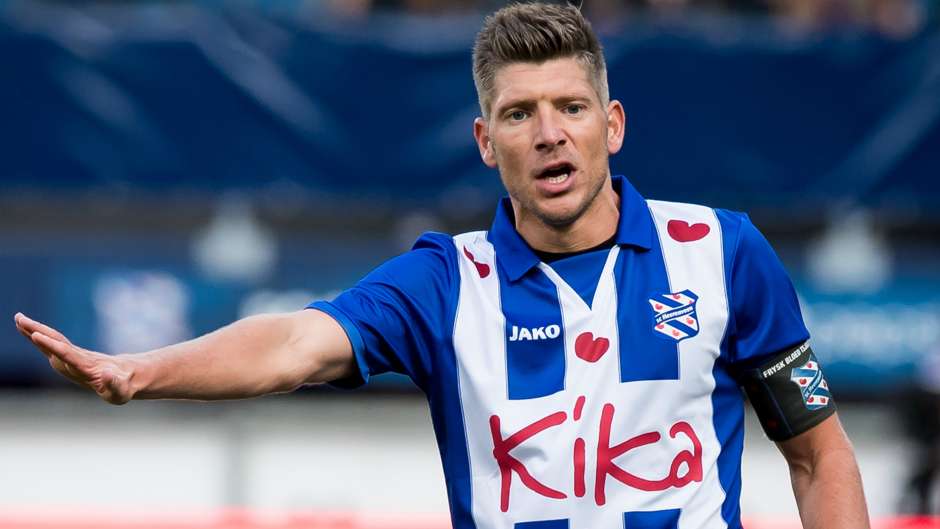 Stijn Schaars, capit&atilde;o e destaque do Heerenveen