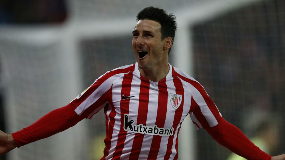 Mesmo terminando com nove, os le&otilde;es do Athletic Bilbao tiveram bravura para vencer o Bar&ccedil;a