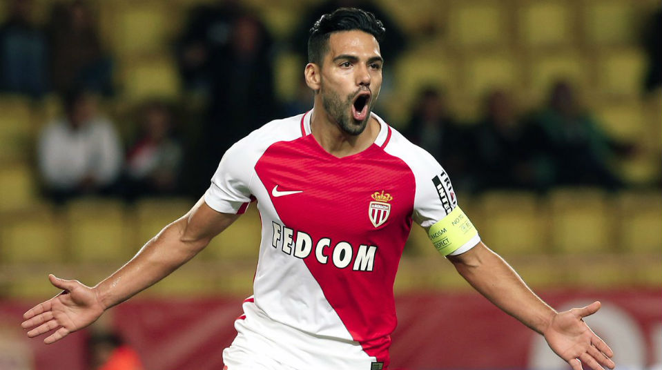 Falcao Garc&iacute;a come&ccedil;ou 2017 como terminou 2016: fazendo ainda mais gols